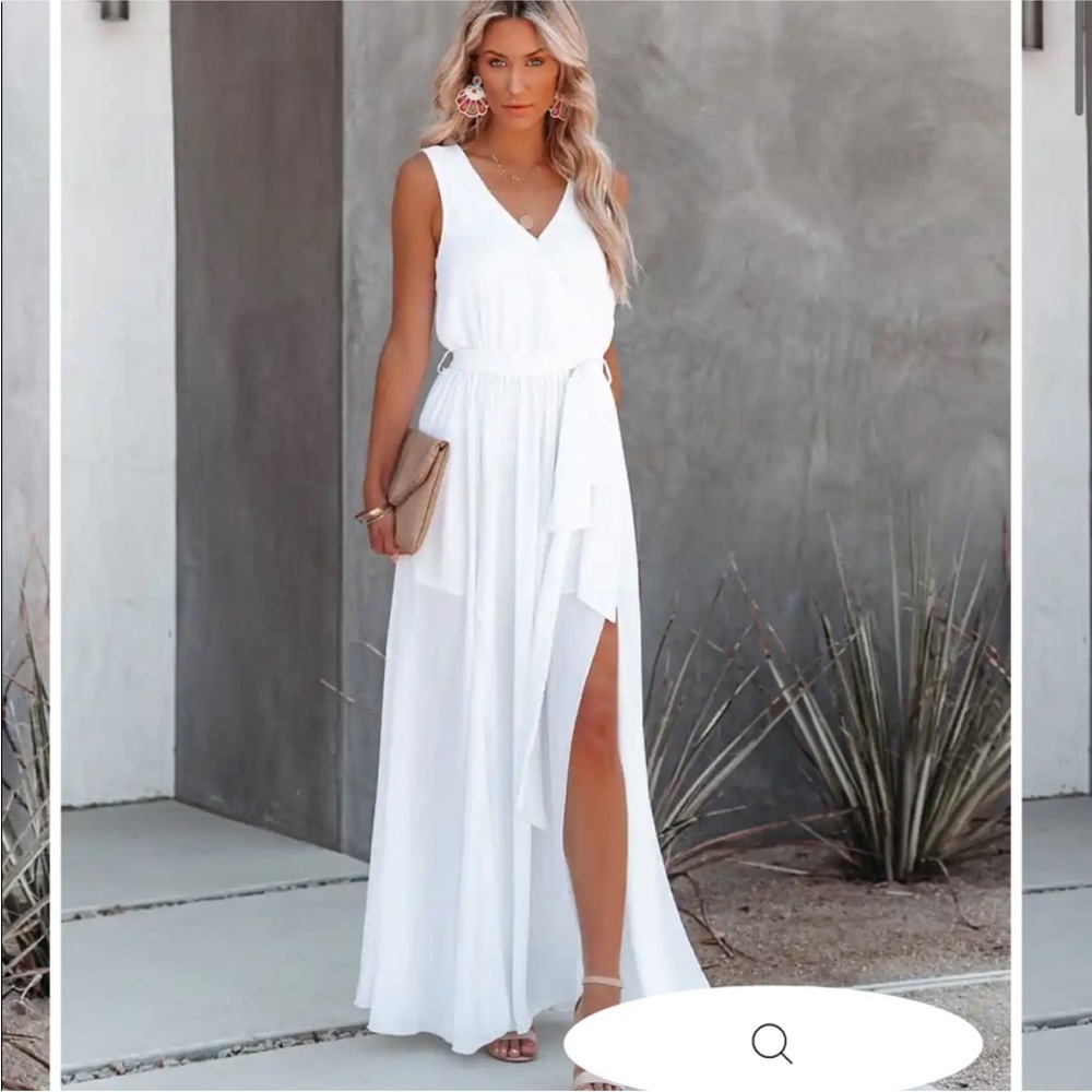 Vici White Sleeveless Maxi Dress